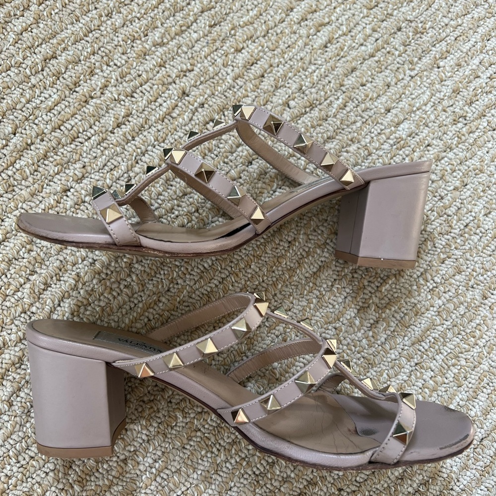 Sandals Valentino Garavani Rockstud 37,5